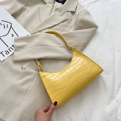 Tilly™ | Shiny Shoulder Bag with Alligator Pattern