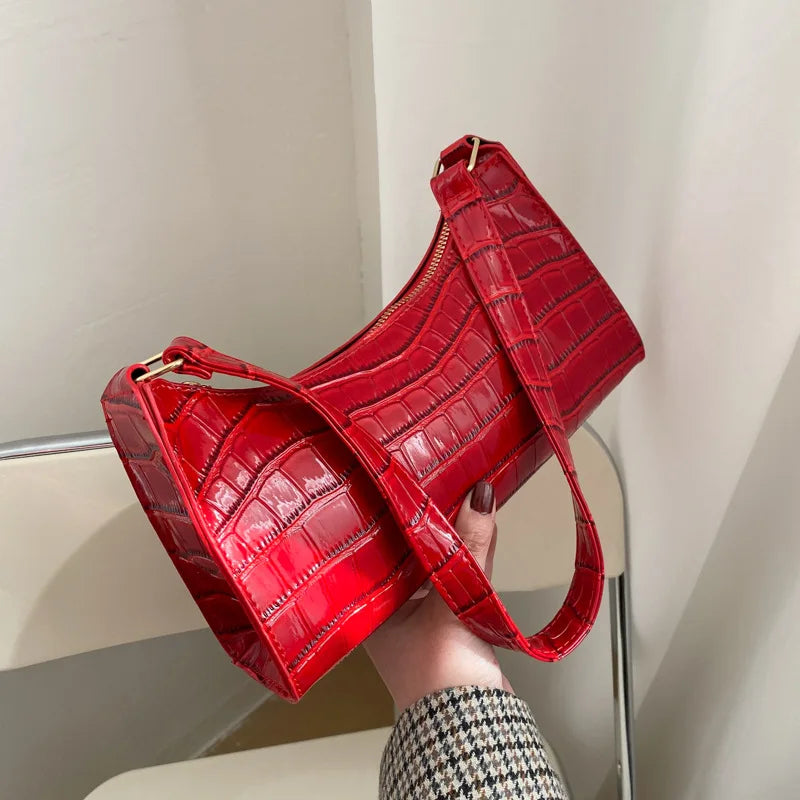 Tilly™ | Shiny Shoulder Bag with Alligator Pattern