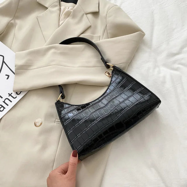 Tilly™ | Shiny Shoulder Bag with Alligator Pattern