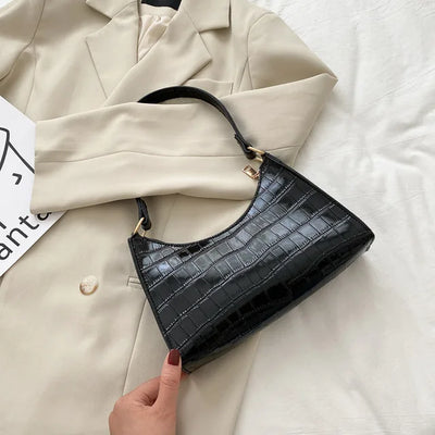 Tilly™ | Shiny Shoulder Bag with Alligator Pattern