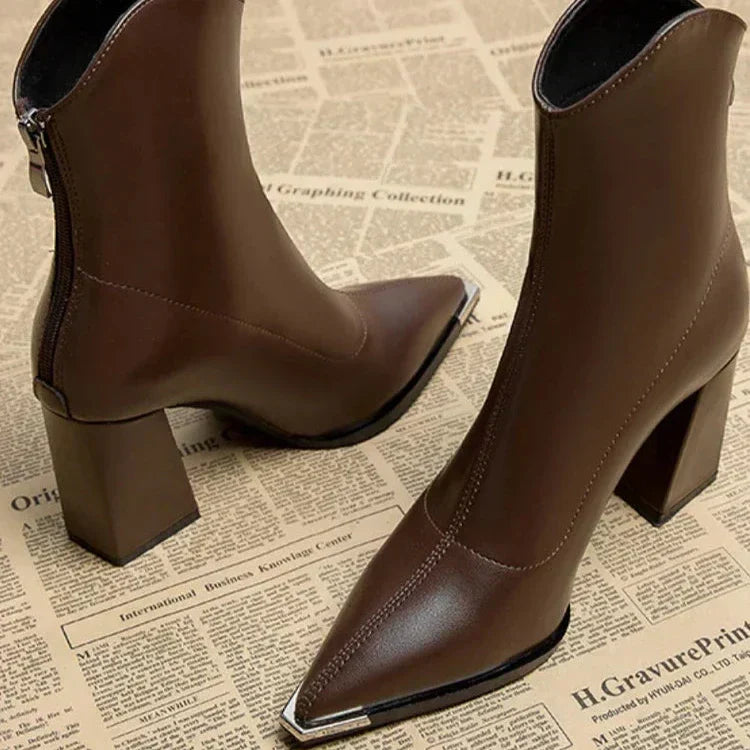 Chelsea™ | Stylish and Comfortable Leather Heels
