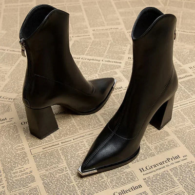 Chelsea™ | Stylish and Comfortable Leather Heels
